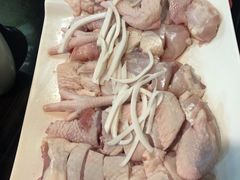 -东椰·海南椰子鸡火锅(朝阳门店)