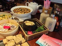 绍兴臭豆腐-寻宝记绍兴菜(鲁迅路店)