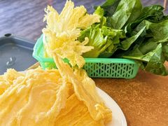-濠轩阁特色生蚝火锅(水湾路店)