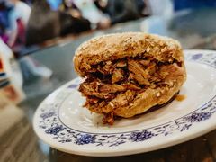 烧饼夹肉-牛街洪记小吃店(牛街店)