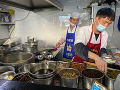 -老五鸡丝豆花面粉(瑞金北路68号院店)