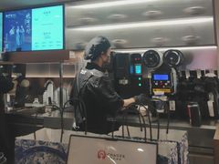 -霸王茶姬(上海恒基名人店)