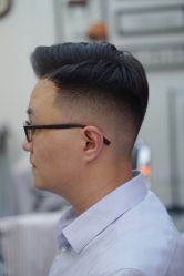 -理昂男士理发店 Barber shop