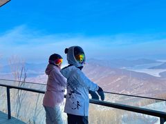 -中旅松花湖滑雪场