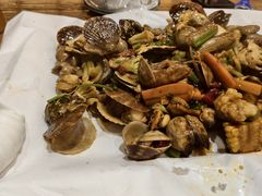 -东来菜馆•手抓海鲜家常菜•海鲜锅贴(鸽子窝店)