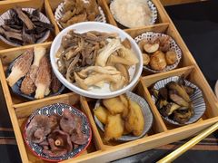 -野菌皇海景野生菌火锅(滨海大道店)