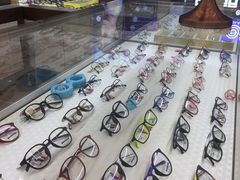 -明月眼镜(三坝店)