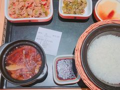 酸辣鸡胗套餐-谷田稻香(佛罗伦萨店)