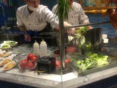 -大食代美食广场(上海中心店)