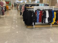 -BIGOFFS 超级折扣(仁恒伊势丹店)