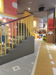 -哈尼鹿儿童乐园(长沙梅溪湖步步高店)