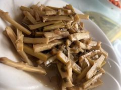 -天乐农家鱼头王(天目湖店)