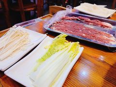 热气羊肉-老北京热气涮羊肉·小龙虾·烤鱼(呼玛路店)