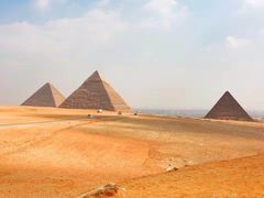 -吉萨金字塔群