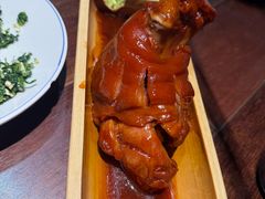 南乳扎烧肘子-大牌大·传统杭帮菜(湖滨店)