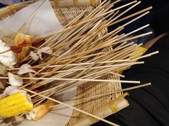 -马路边边串串香形象店(磐石路店)
