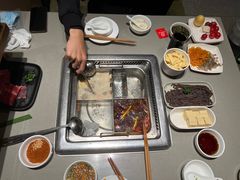 -海底捞火锅(珠影星光城夜宵主题店)