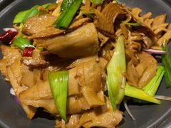 -小河盐帮·私家菜·烤鸭(三元桥·霄云路店)