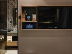 -秋果酒店(北京中日友好医院和平里地铁站店)