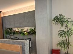 -肥肥虾庄·金牌油焖大虾(汉口城市广场店)