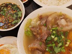 -桥香园云南过桥米线(金马碧鸡店)