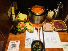 -独食火锅·半米屋台(直营总店)