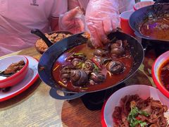 -老闵田螺馆·南昌特色小炒(梦时代店)