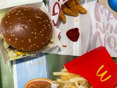 -麦当劳(军博店)