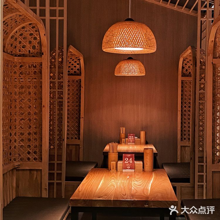 这家钵钵鸡我都吃过十次了！
