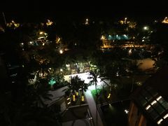 -三亚湾海居铂尔曼度假酒店