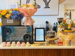 -C.Y Cafe