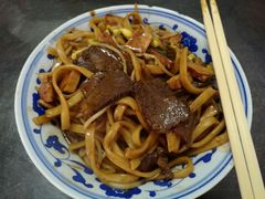 牛肉杂酱面-珠宝街老左杂酱面馆