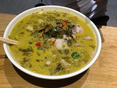 -胖子鱼粉(采霞街店)