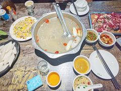 -玉林仔鲜牛老火锅(南宁港店)