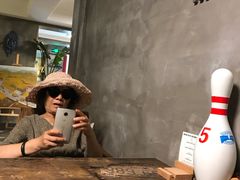 -HIGH FIVE哈福手工汉堡(桂林路店)