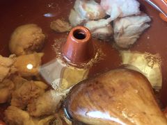 -云海肴·汽锅鸡·云南菜(天山百盛优客店)