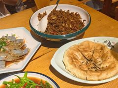 -民食香·腊排骨野生菌美食(木府店)