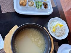 -丽江悦榕庄酒店-明月·雪山庭院餐厅