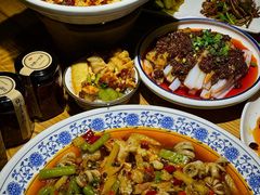 -小三峡食府(西五路店)