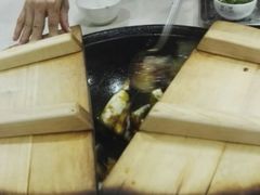-老渔翁笨锅炖(迎宾路总店)