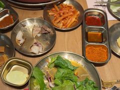 -西塔老太太泥炉烤肉(武汉摩尔城店)