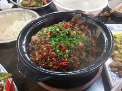砂锅鲫鱼-聚八方土菜馆(余松路店)