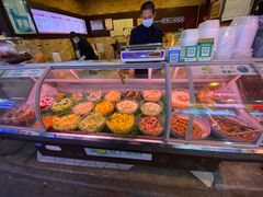 自助取餐区-爱上酸嘢