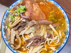 -叶新小吃店(来凤小区总店)