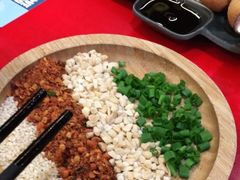 -谭鸭血老火锅(七宝万科广场店)