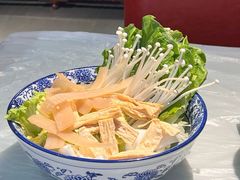 -阿楷·二十年烧烤宵夜·渔家小寨(达明店)