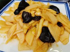 -八两八金·莱芜特色炒鸡(市南漳浦路店)