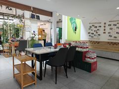 -毛辣果·贵州红酸汤牛肉火锅(西单店)
