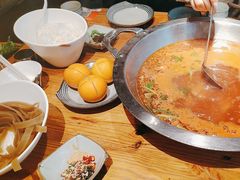 -野山舂·贵州现舂酸汤牛肉(鸿通城店)