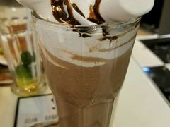 -新大咀港式茶餐厅(宝山万达店)